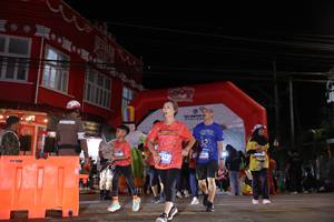 BIB: 216
                            <button type="button" onclick="openModal(26261089)" class="btn btn-primary btn-sm float-right btn-popup" data-toggle="modal" data-target=".modal-high-quality">
                        <i class="fas fa-shopping-cart"></i> Add to Cart
                    </button>
                                            <button type="button" onclick="isThisMe(26261089, true)" class="btn btn-success btn-sm float-right btn-popup btn-isme hidden" data-toggle="tooltip" data-placement="bottom" title="นี่คือรูปของคุณใช่ไหม คลิกที่นี่เพื่อเอาเข้าอัลบั้ม">
                        <i class="fas fa-plus"></i> Add to album
                    </button>
                    <button type="button" onclick="isThisMe(26261089, false)" class="btn btn-warning btn-sm float-right btn-popup btn-isnotme hidden">
                        <i class="fas fa-ban"></i> Remove from album
                    </button>